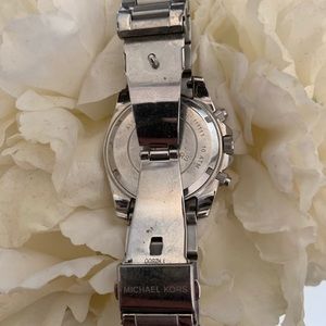 Michael Kors Accessories - Michale Kors women’s watch Michael Kors Accessories - Michale Kors women’s watch